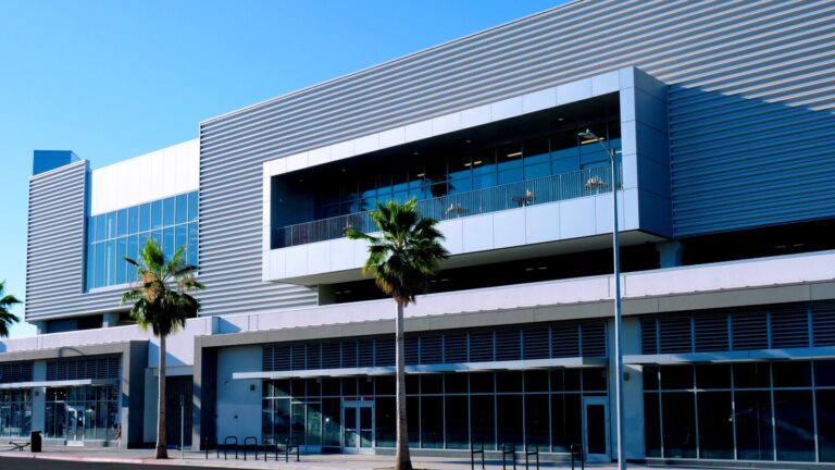 High Return Real Estate Investments: Top Strategies & Platforms for 2025